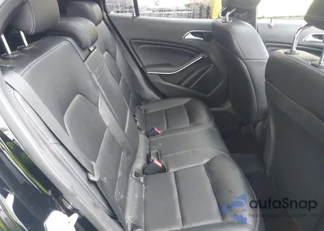 2017 Mercedes-Benz Gla 250 z USA, uszkodzony, nr VIN WDCTG4EB5HJ341839